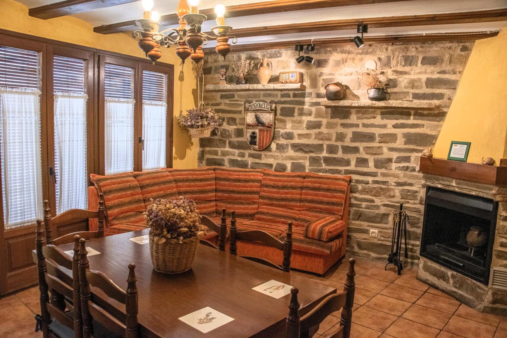 Casa Rural Nuri De Rei A Y B Todolella Eksteriør billede